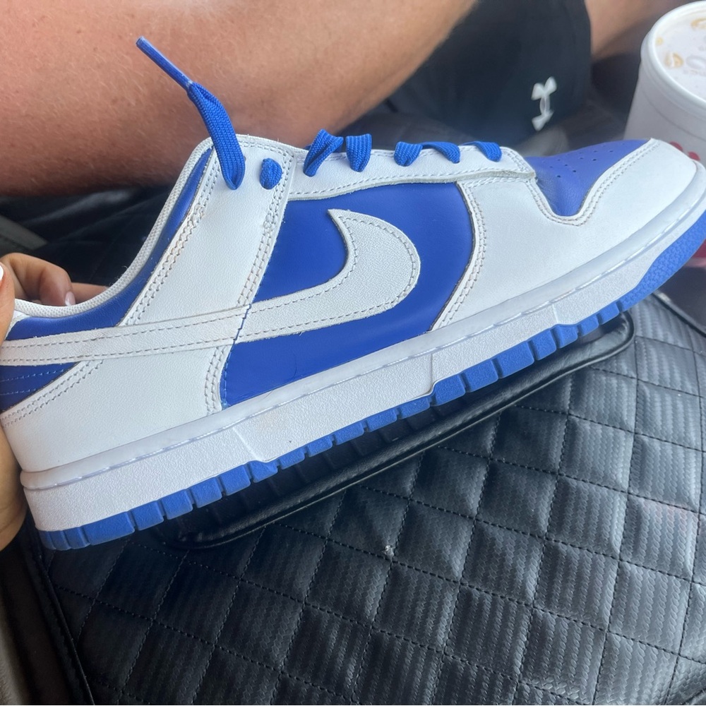Nike low dunks blue and white